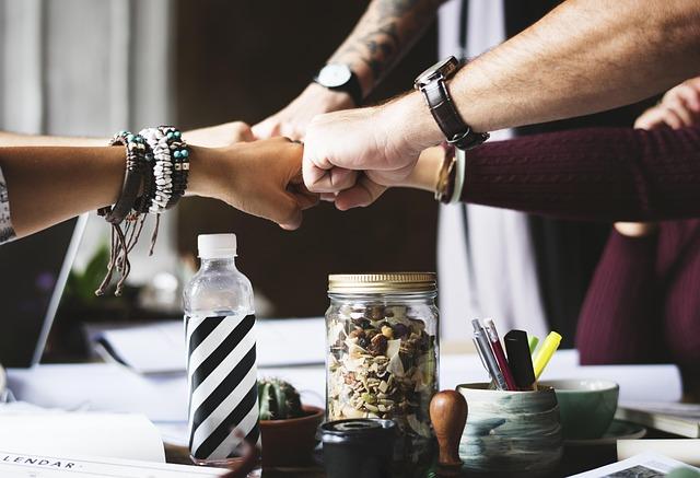 Choosing the Right Niche Without Overthinking It